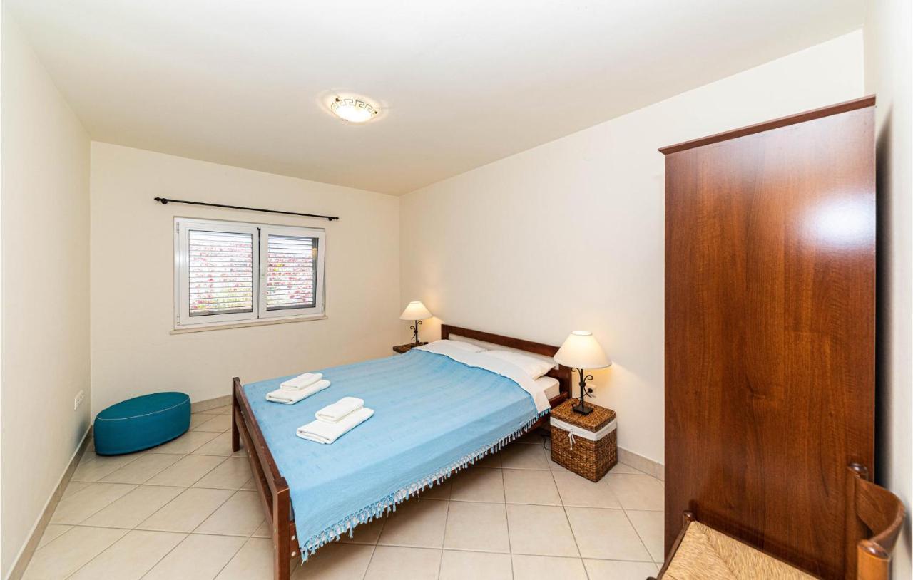 Apartman Lovely In Poljica With House Sea View Poljica (Hvar)